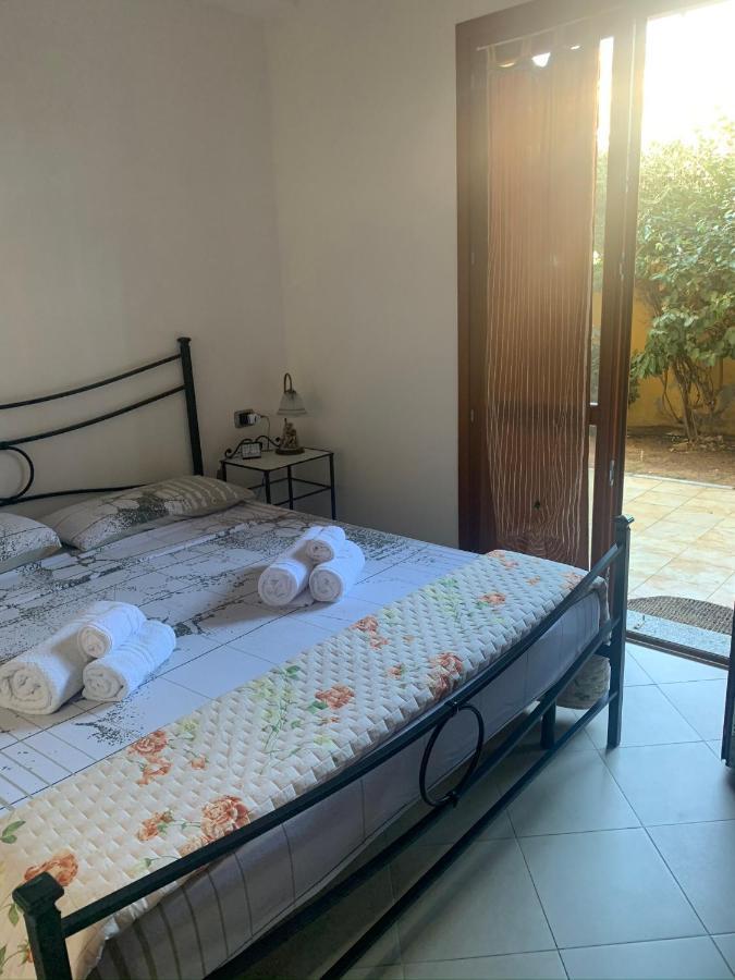 דירות לה מדלנה La Casa Azzurra מראה חיצוני תמונה