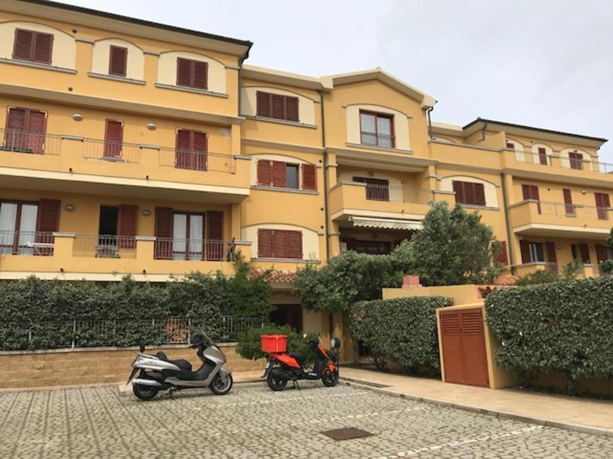 דירות לה מדלנה La Casa Azzurra מראה חיצוני תמונה