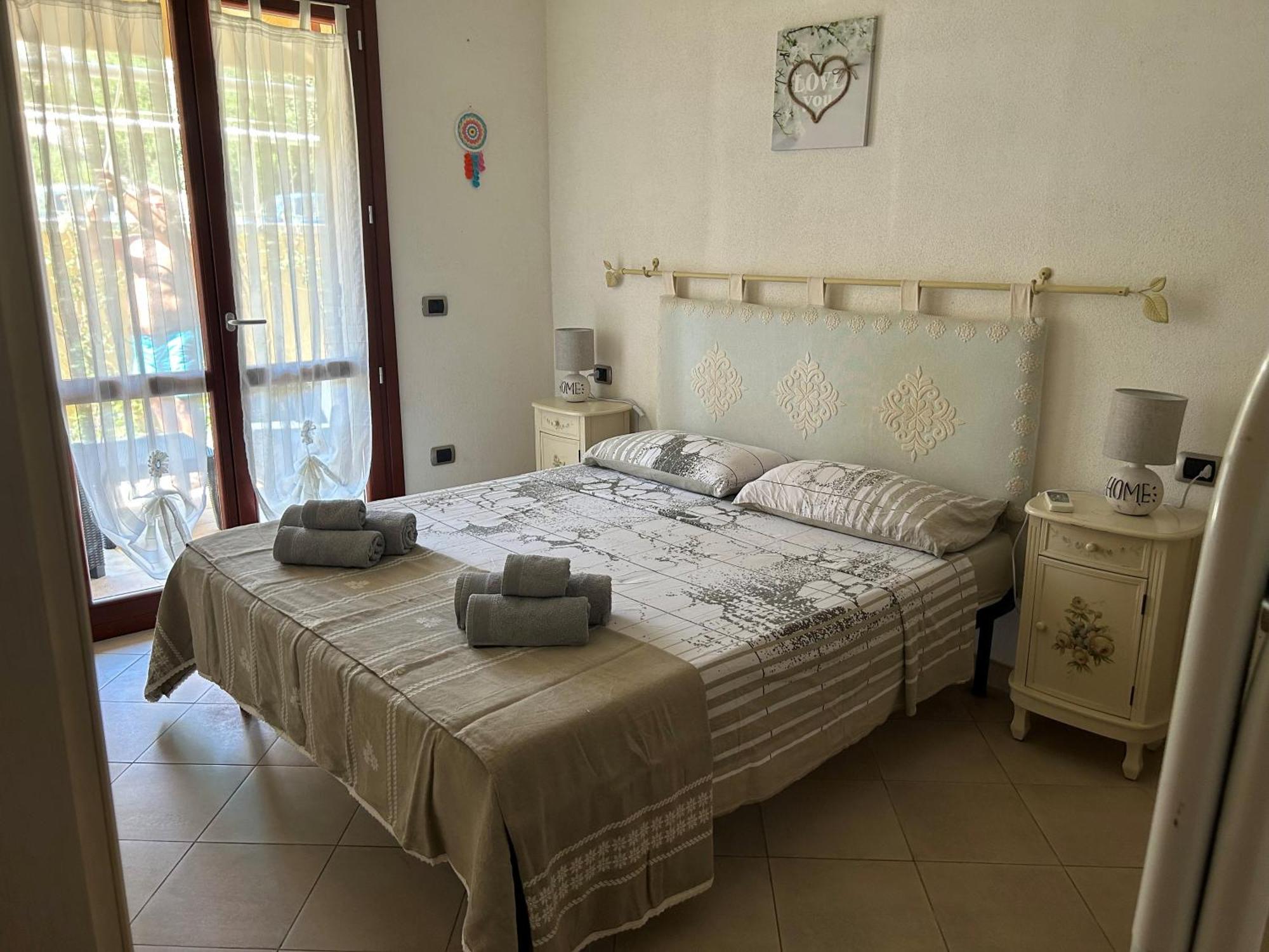 דירות לה מדלנה La Casa Azzurra מראה חיצוני תמונה